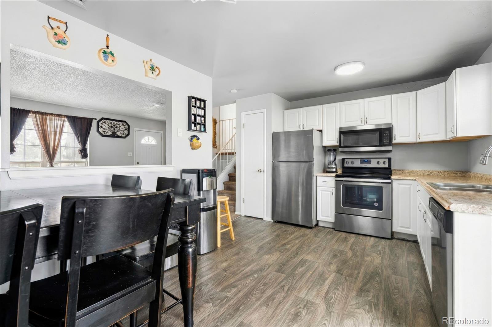 4609 Fontana Way Denver CO 80239