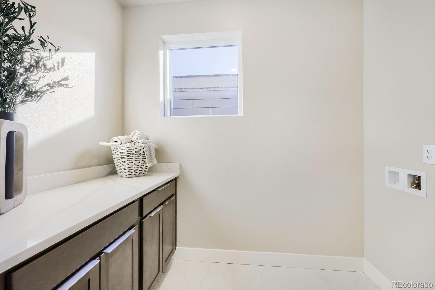 16569 Peak Street Broomfield CO 80023