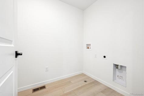 486 S Salida Street Aurora CO 80017