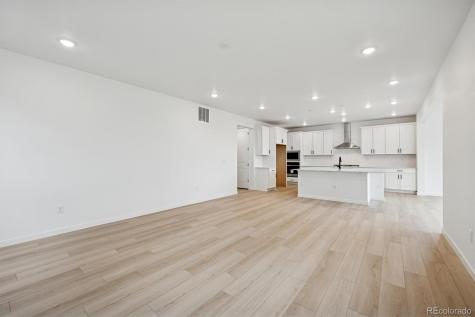 486 S Salida Street Aurora CO 80017