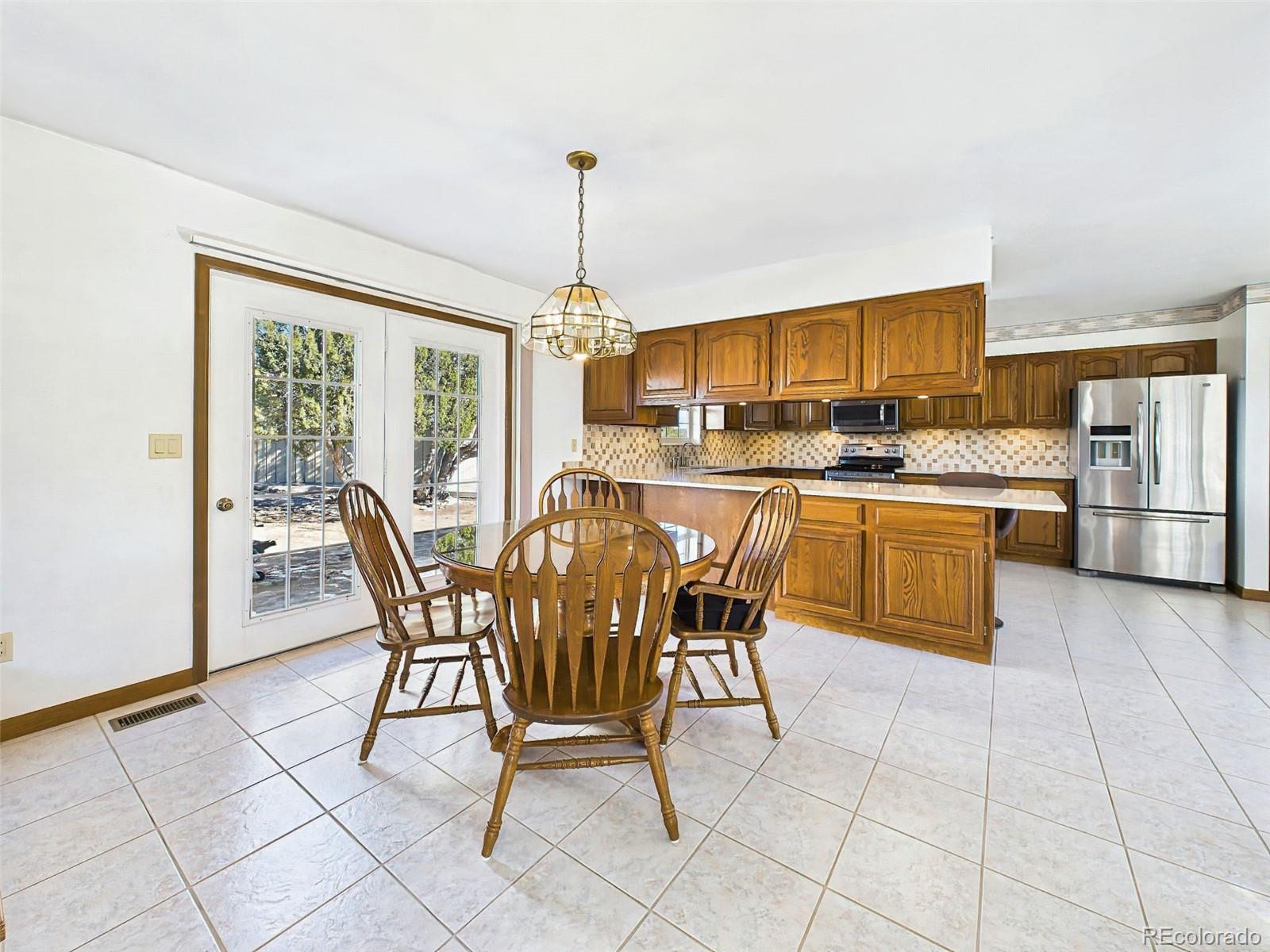 611 Q Street Penrose CO 81240