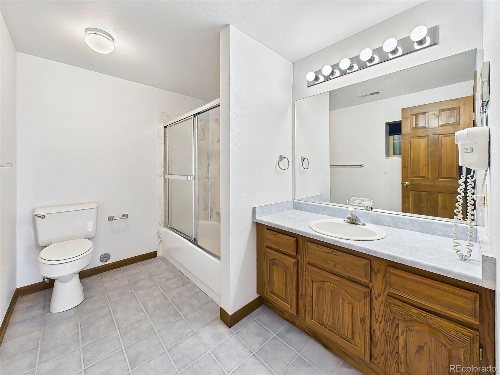 611 Q Street Penrose CO 81240