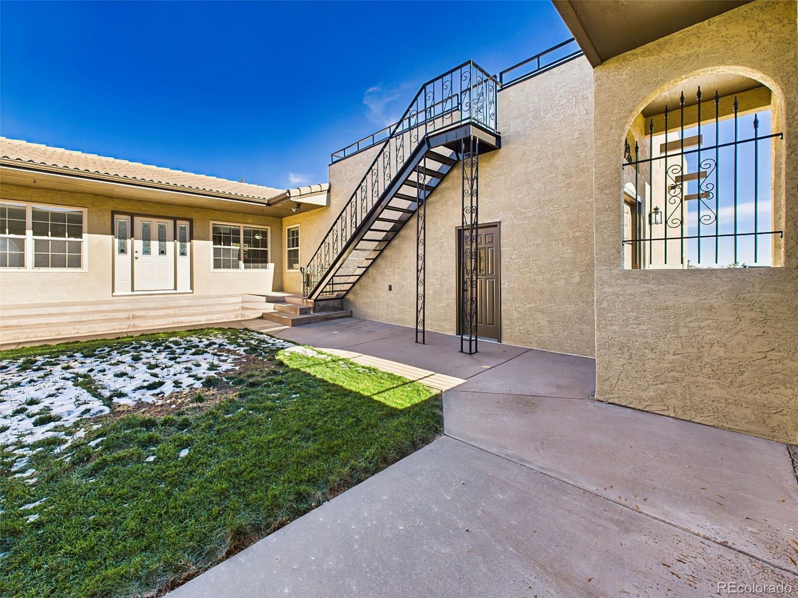 611 Q Street Penrose CO 81240
