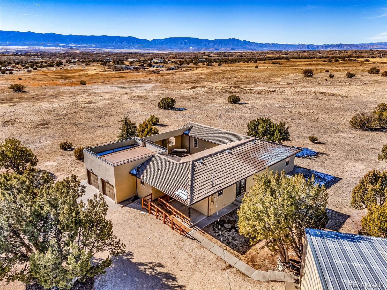 611 Q Street Penrose CO 81240