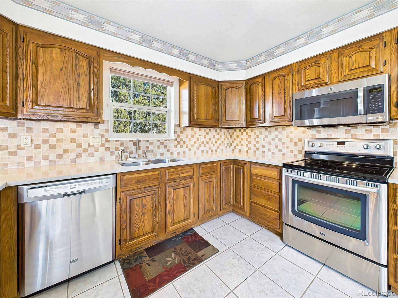 611 Q Street Penrose CO 81240
