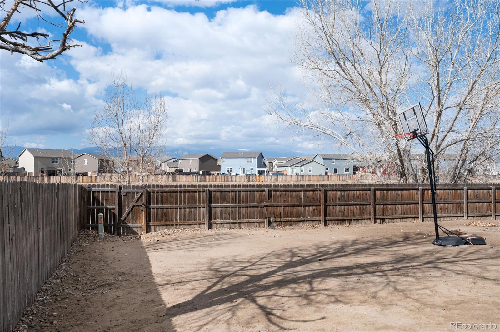 6302 Bearcat Loop Colorado Springs CO 80925