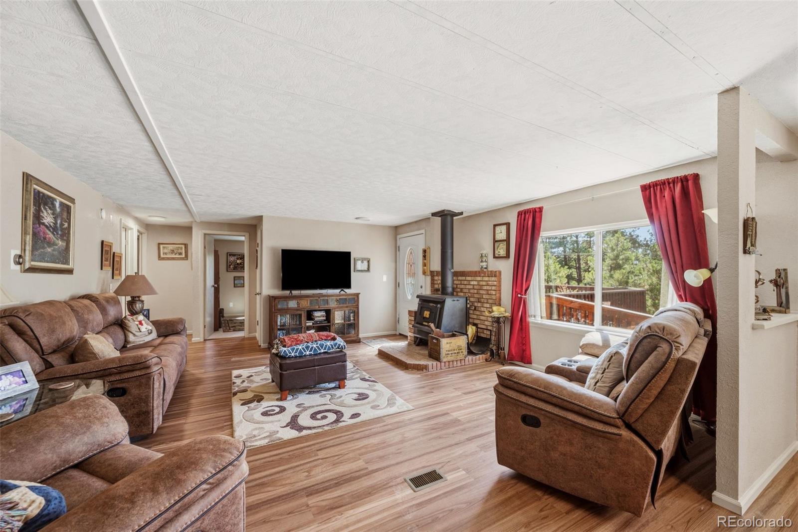 1299 Pikes Peak Drive Florissant CO 80816