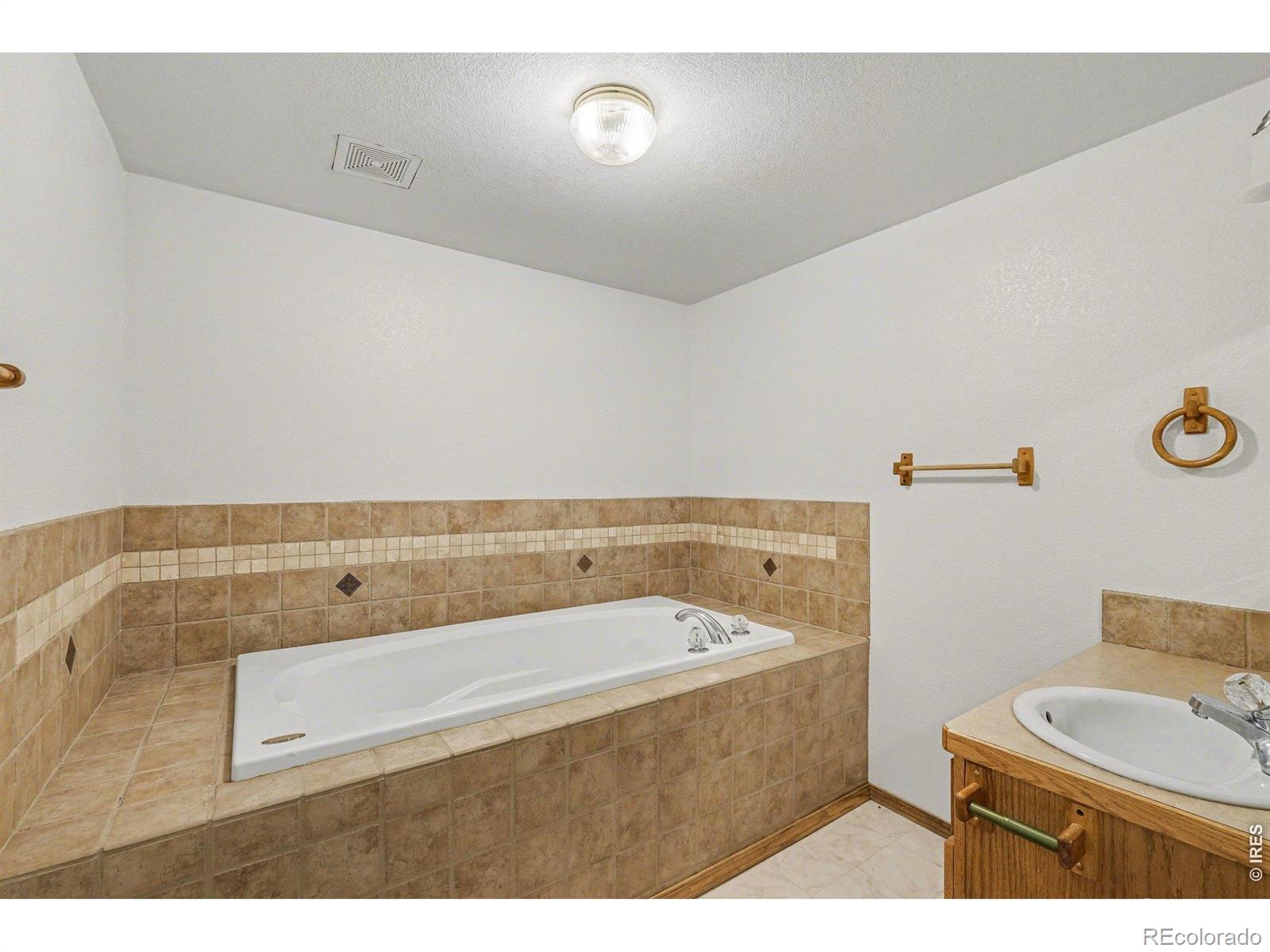 635 Ash Avenue Ault CO 80610