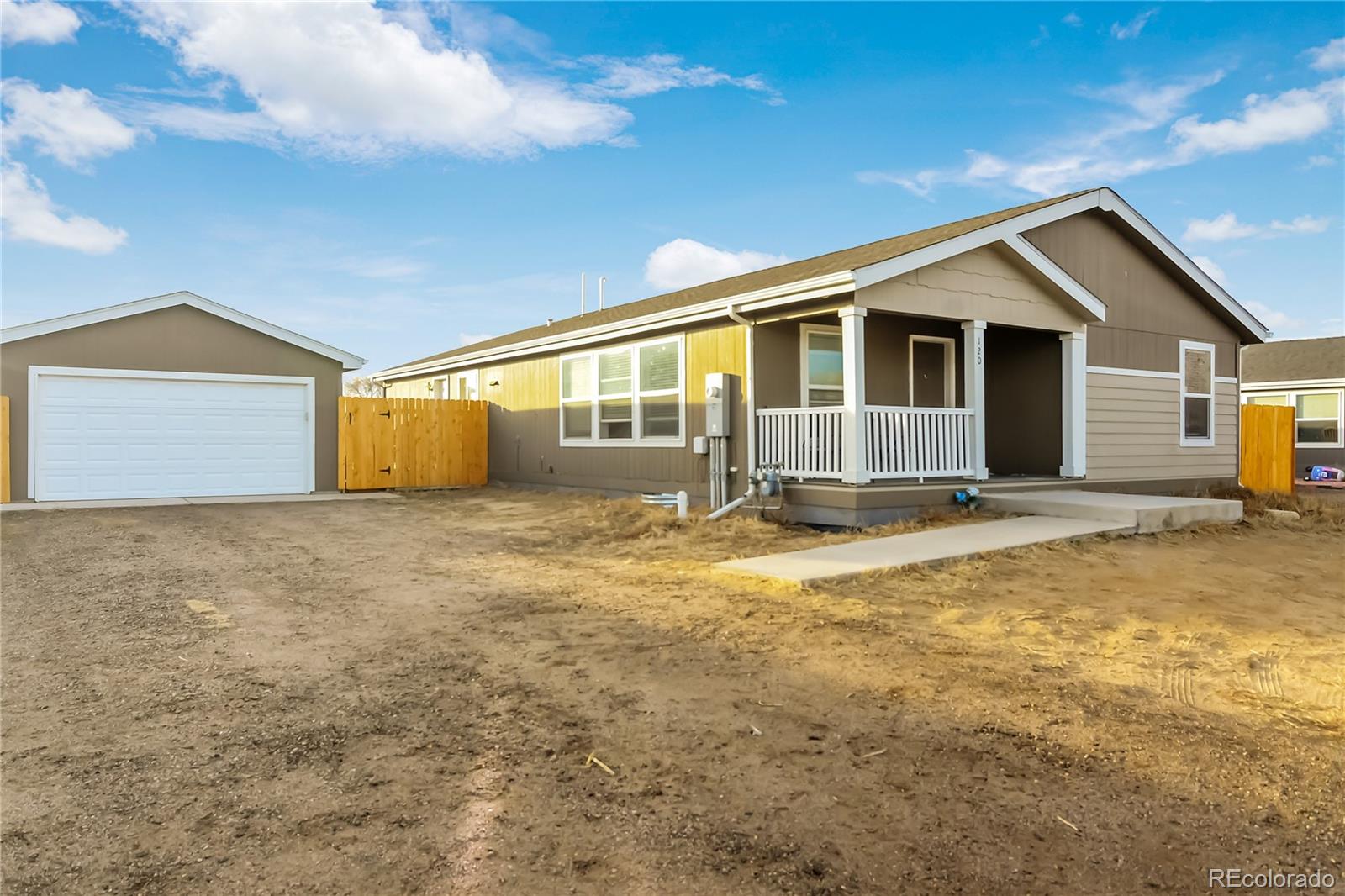 120 Juniper Circle Log Lane Village CO 80705