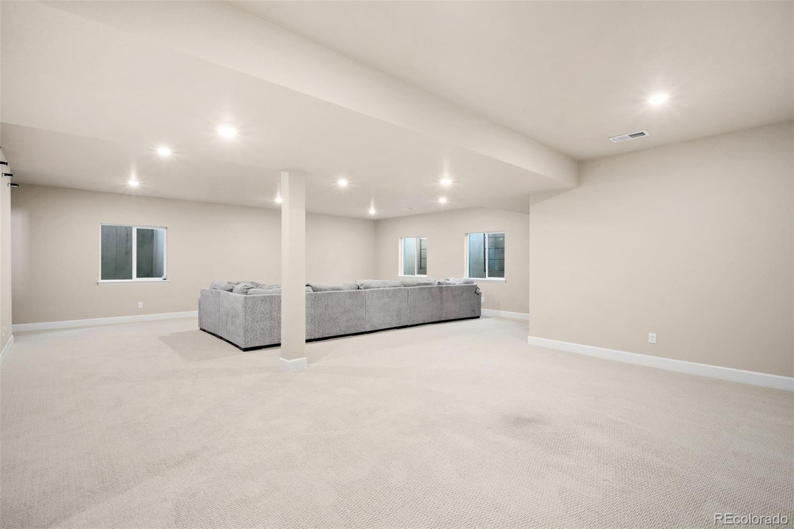 9792 Banner Peak Street Littleton CO 80125