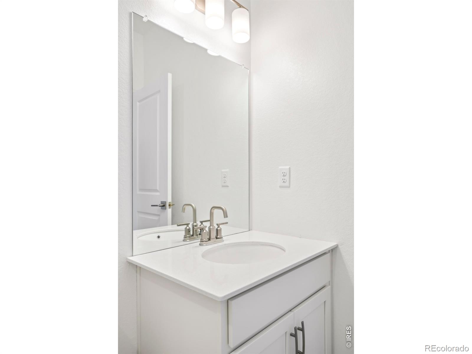 2905 S Flat Circle Longmont CO 80503