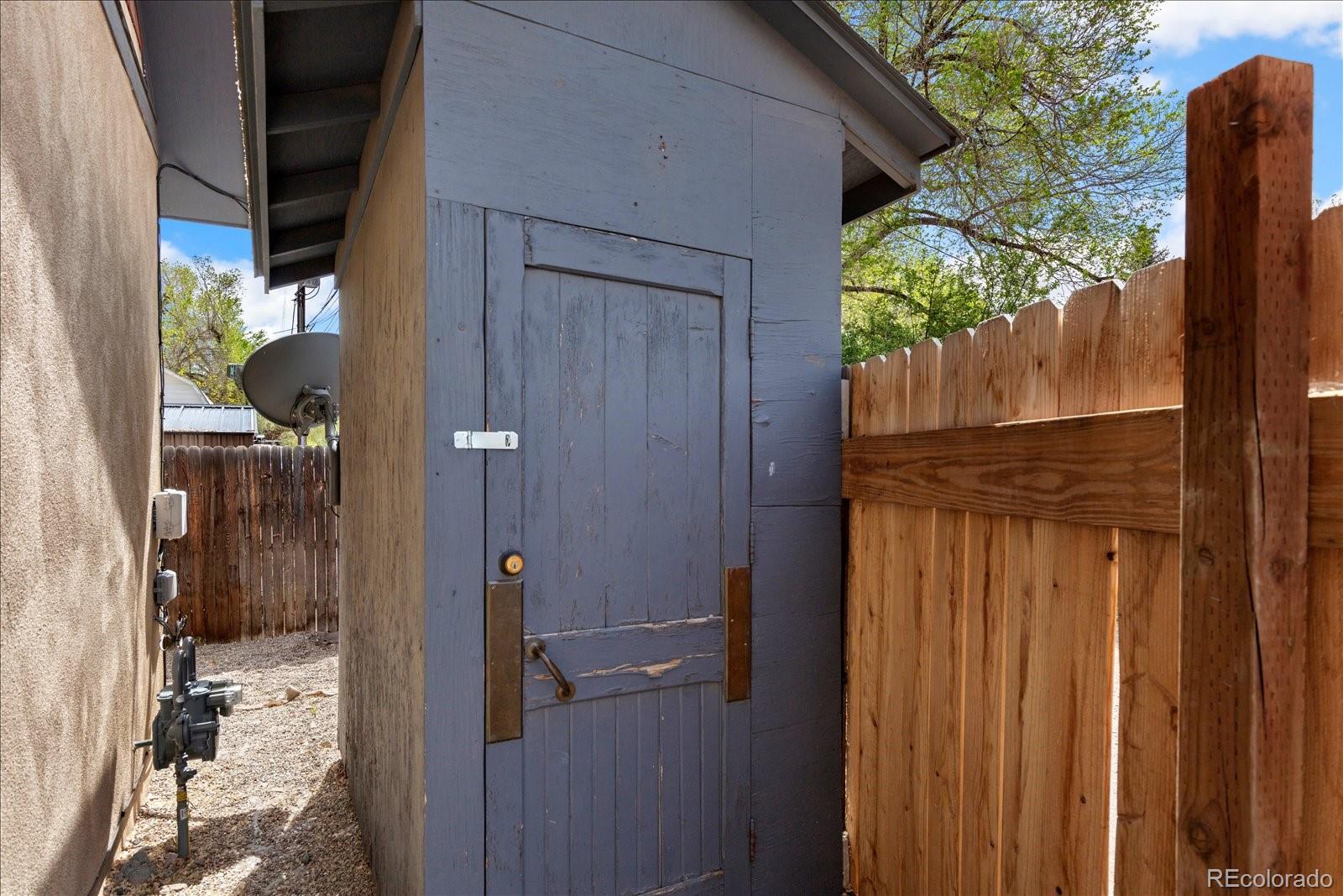 325 & 325 1/2 E 11th Street Salida CO 81201