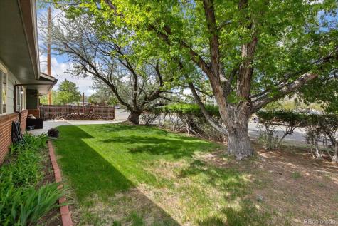 325 & 325 1/2 E 11th Street Salida CO 81201