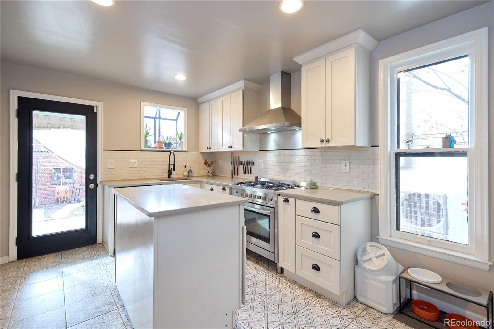 1241 York Street Denver CO 80206