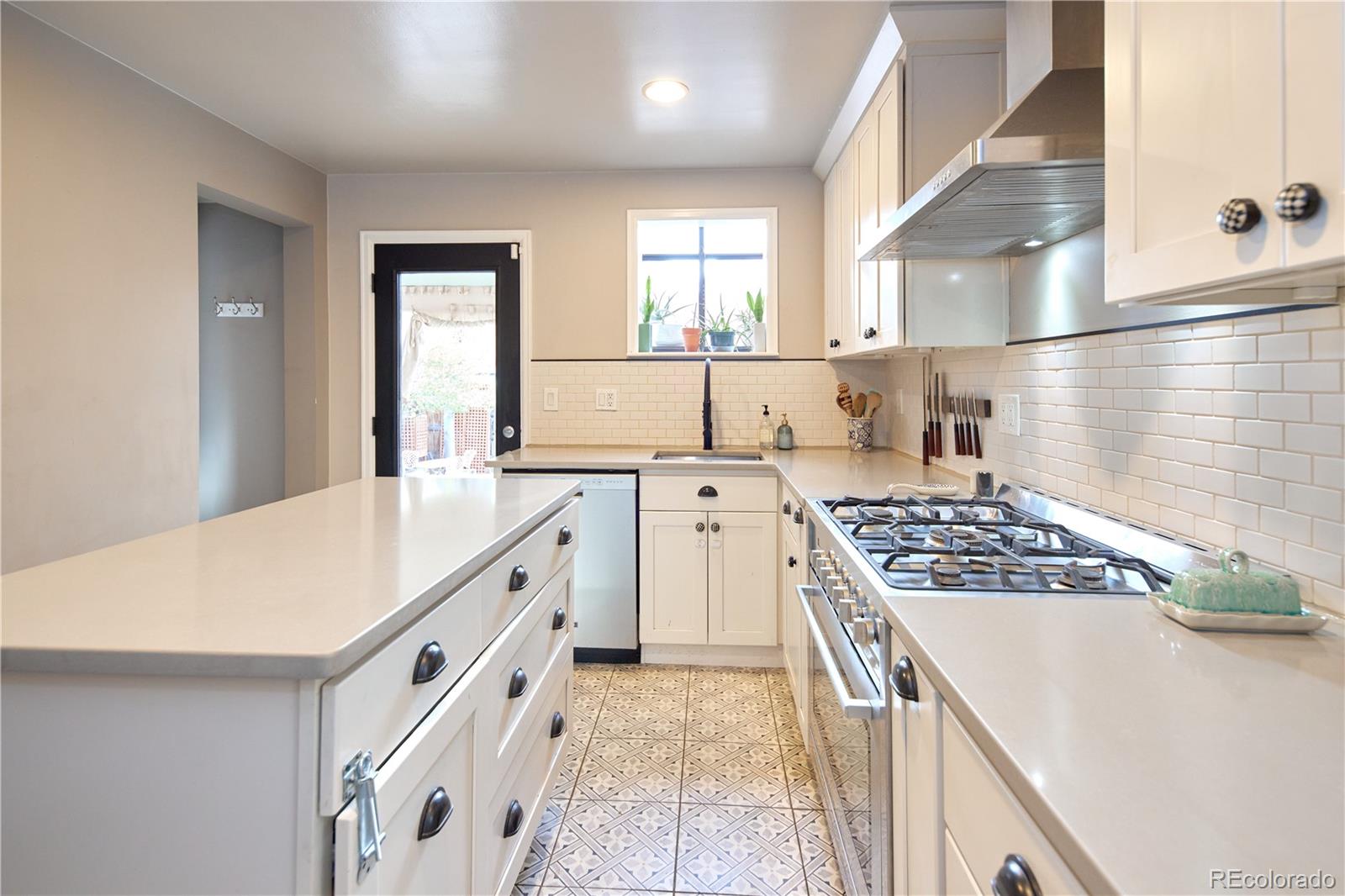 1241 York Street Denver CO 80206