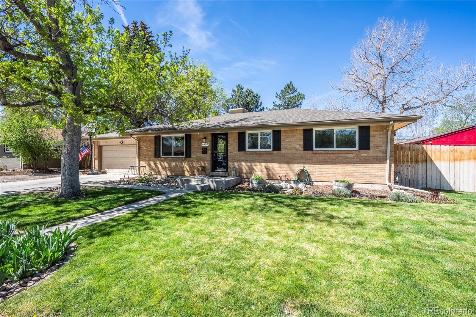 6657 S Lee Court Centennial CO 80121