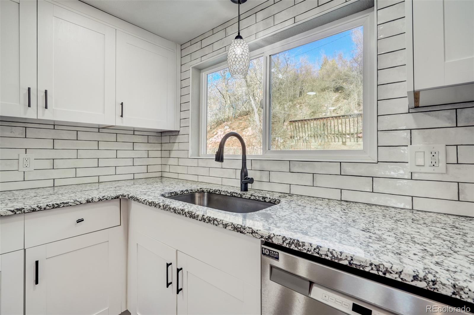 1828 Parkview Boulevard Colorado Springs CO 80905
