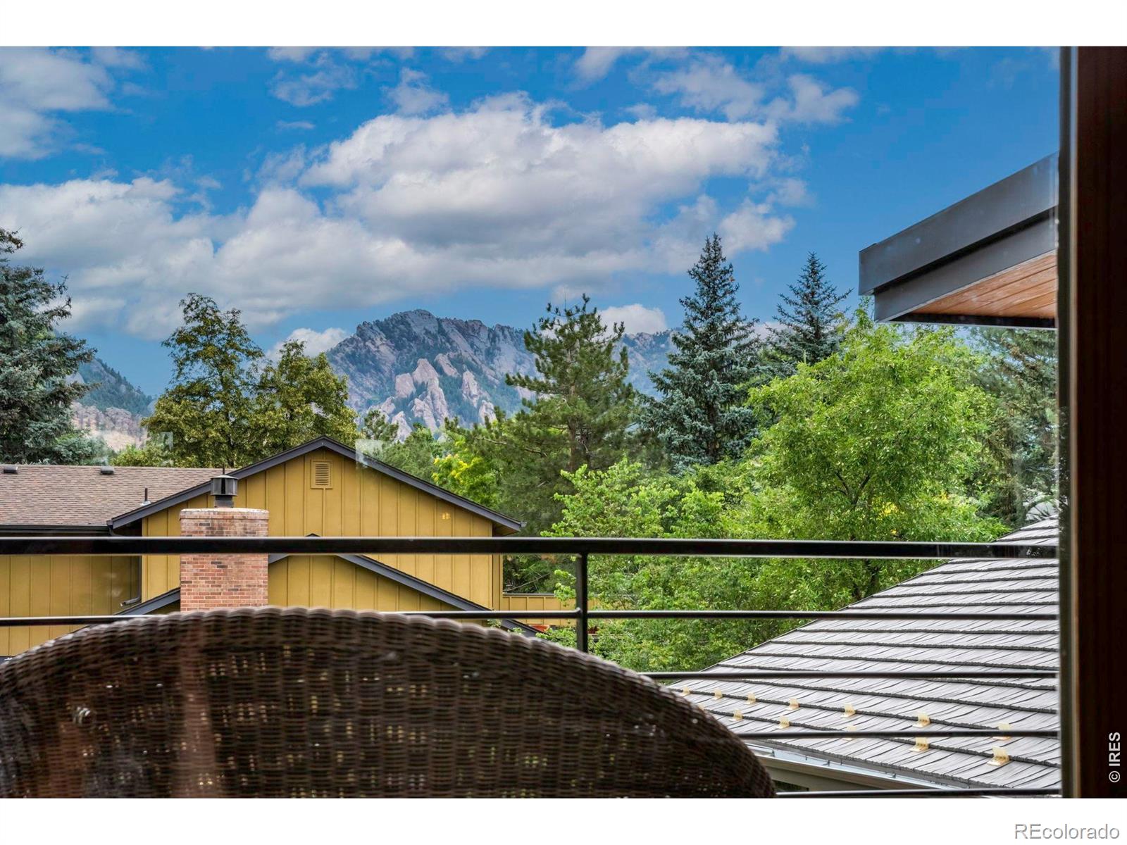 2575 Briarwood Drive Boulder CO 80305