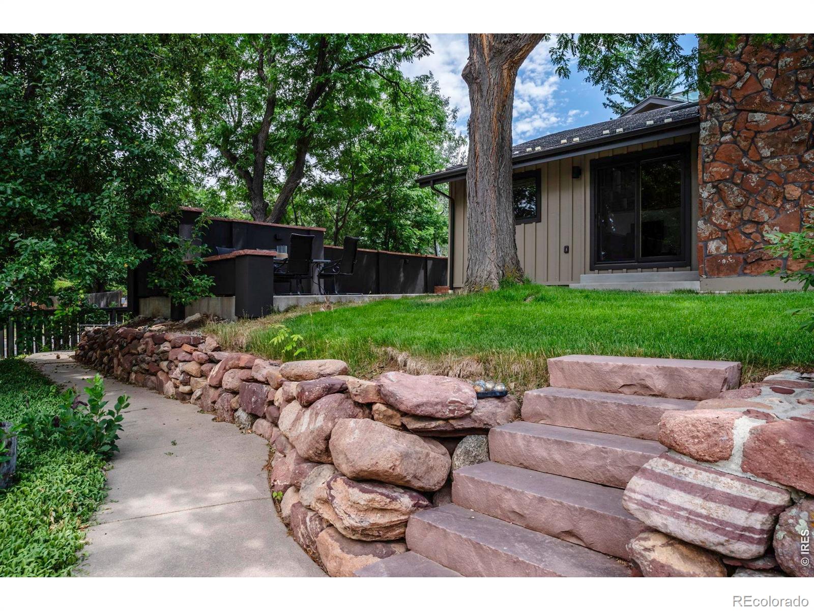 2575 Briarwood Drive Boulder CO 80305
