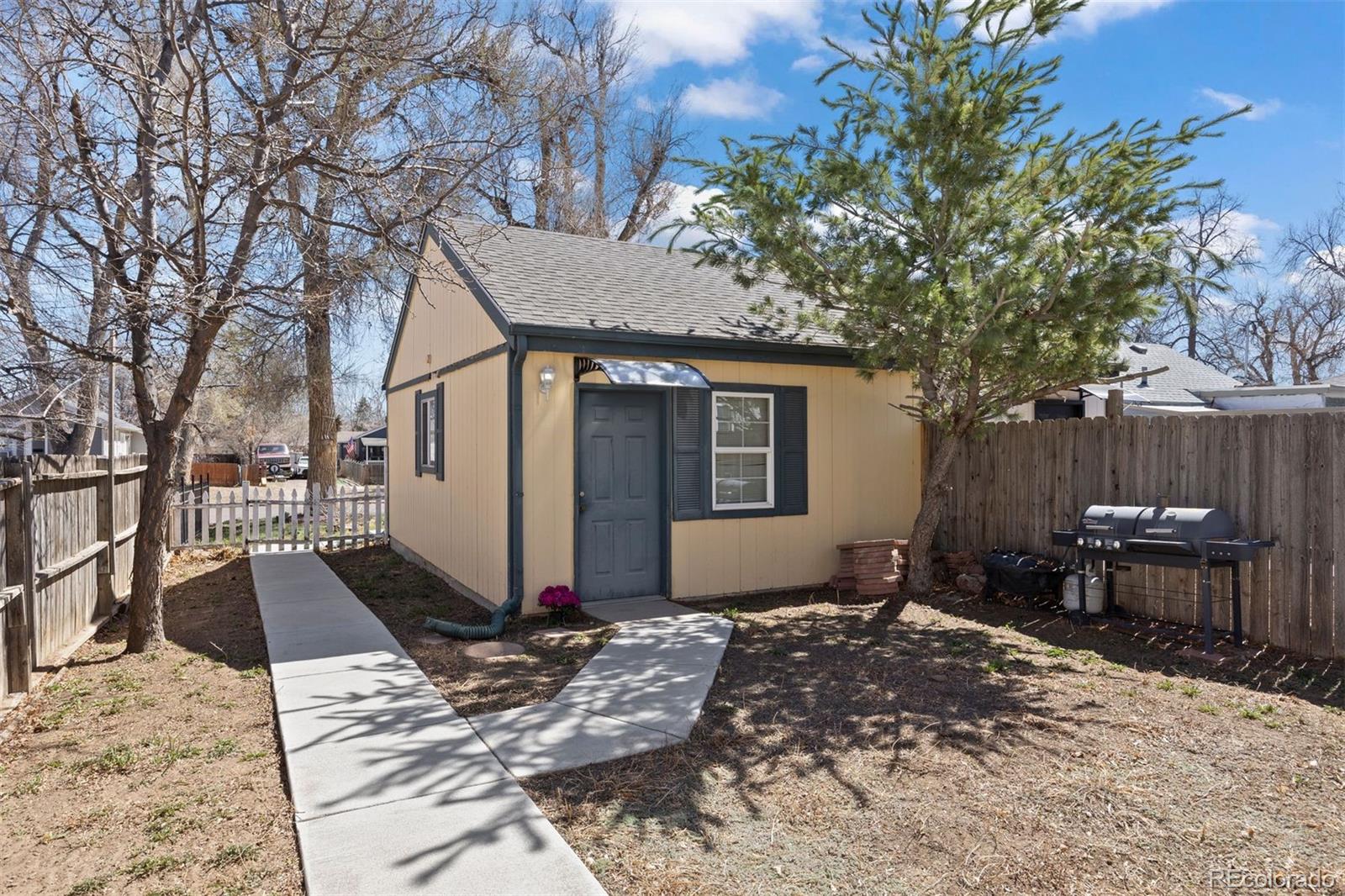 1343 Valentia Street Denver CO 80220