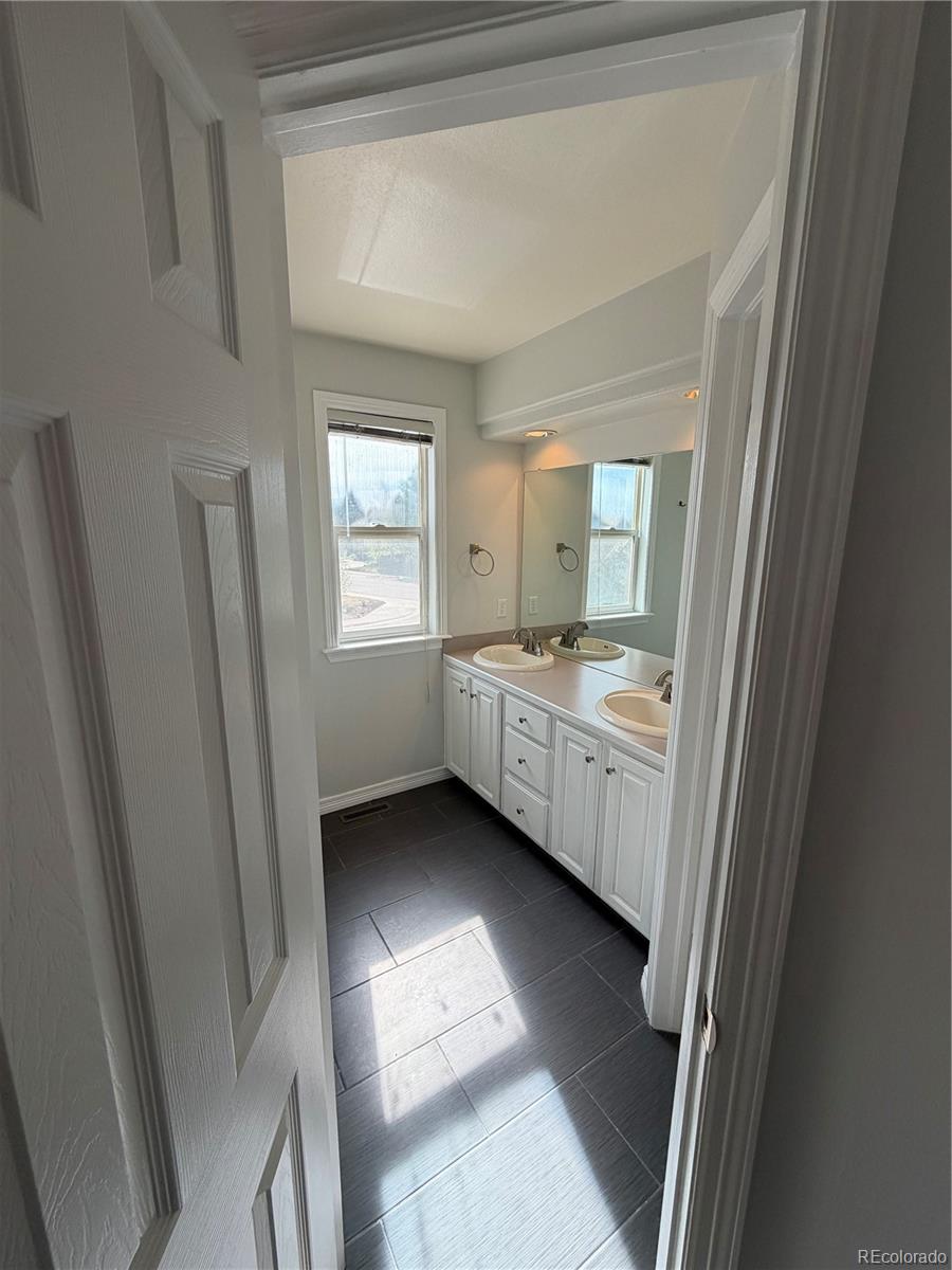 9691 Kings Mill Lane Lone Tree CO 80124