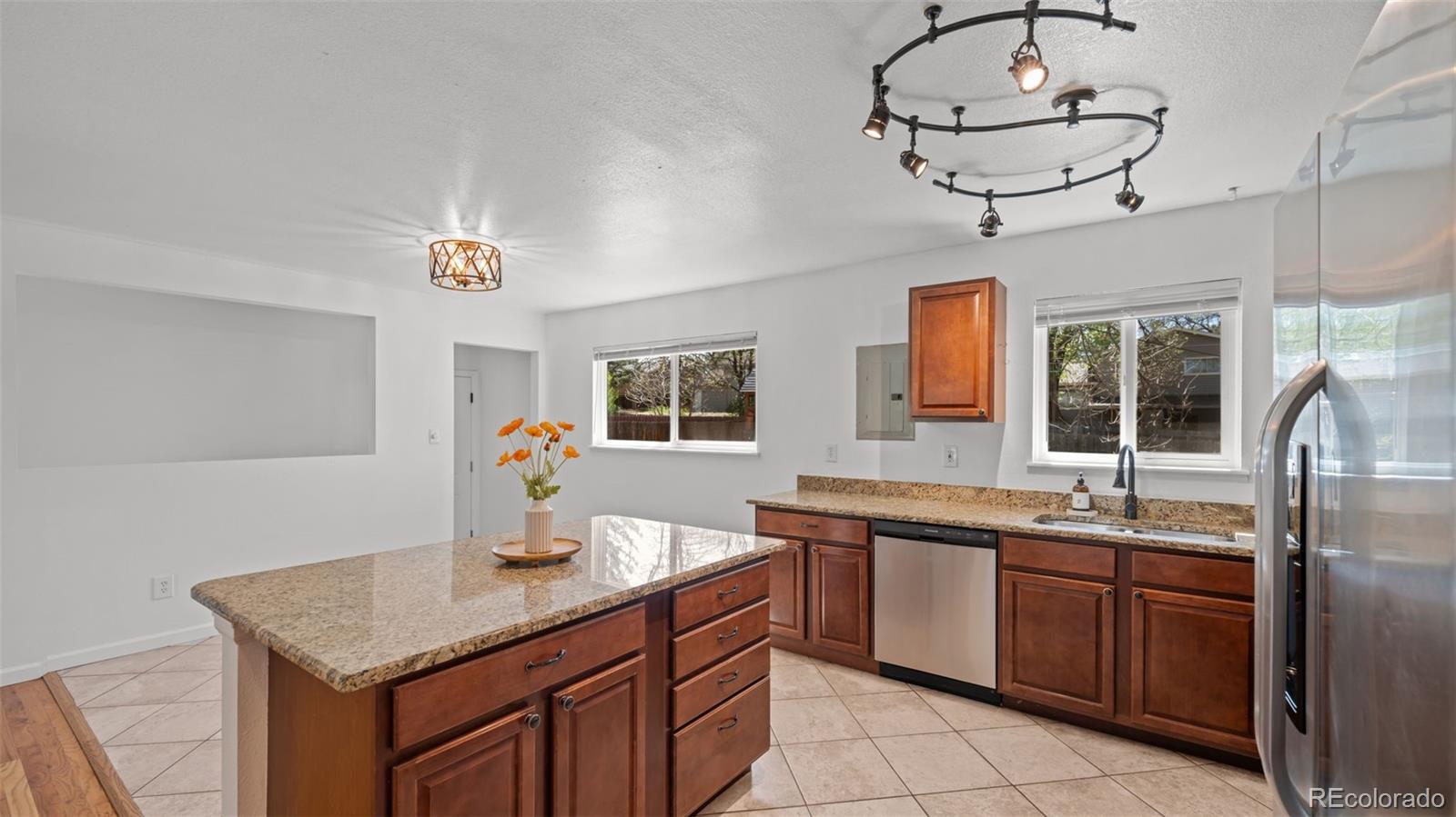 1523 Saratoga Drive Colorado Springs CO 80910