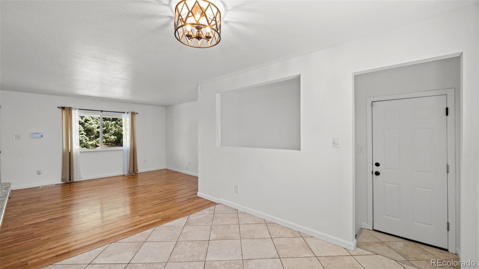1523 Saratoga Drive Colorado Springs CO 80910