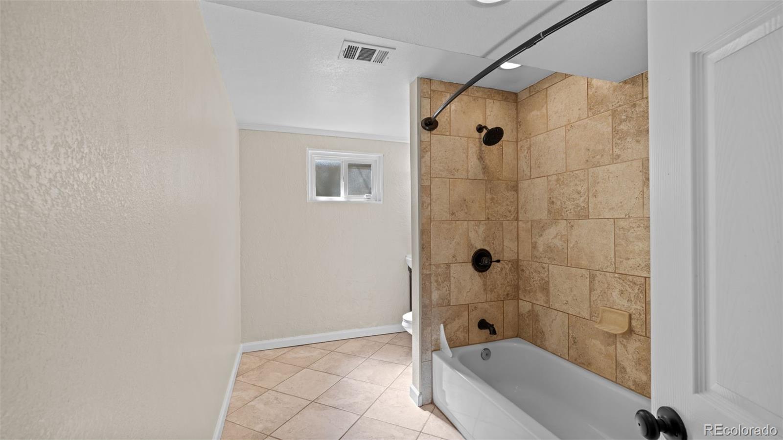 1523 Saratoga Drive Colorado Springs CO 80910