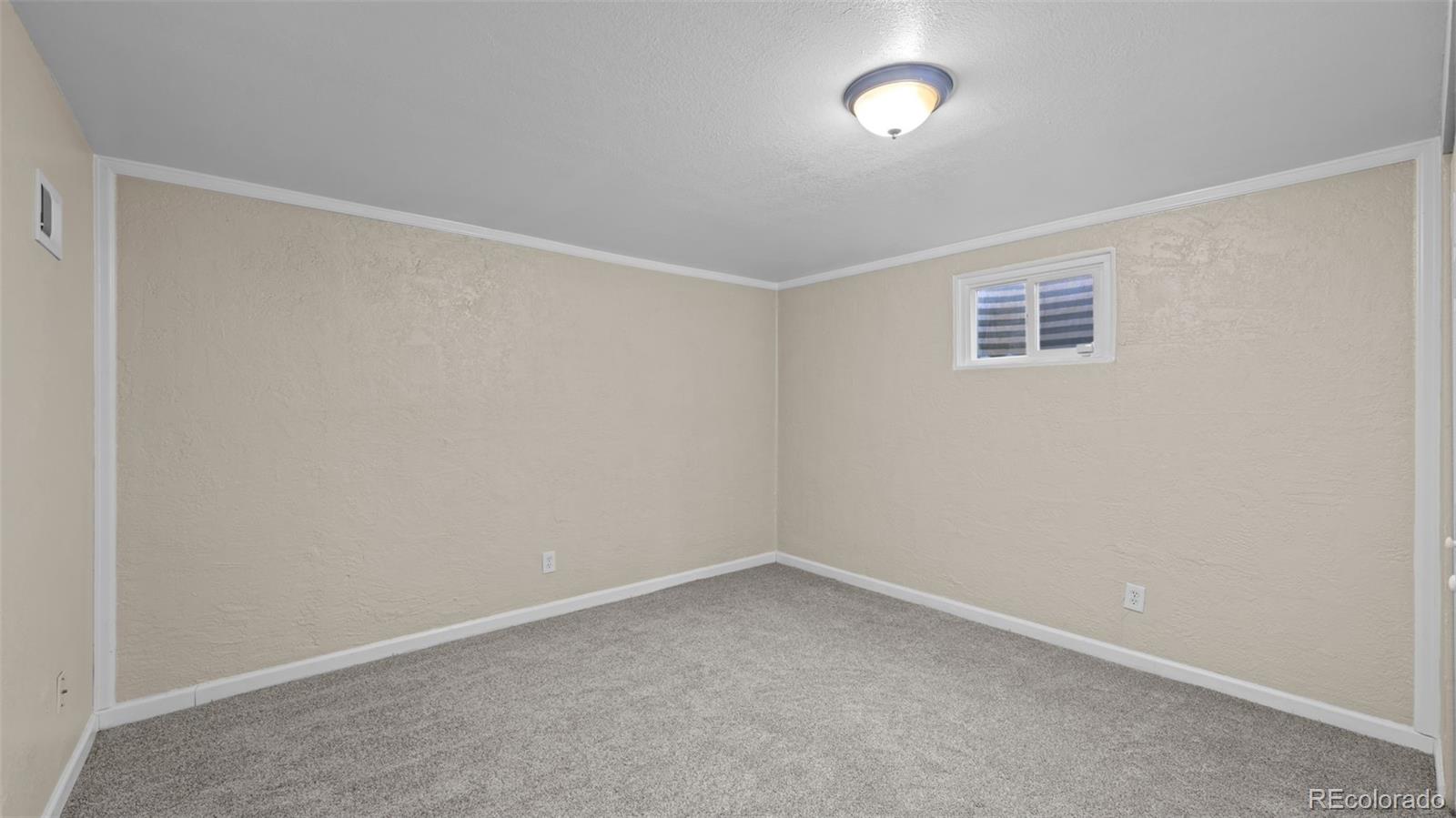1523 Saratoga Drive Colorado Springs CO 80910