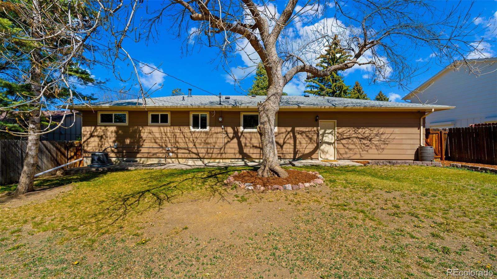 1523 Saratoga Drive Colorado Springs CO 80910