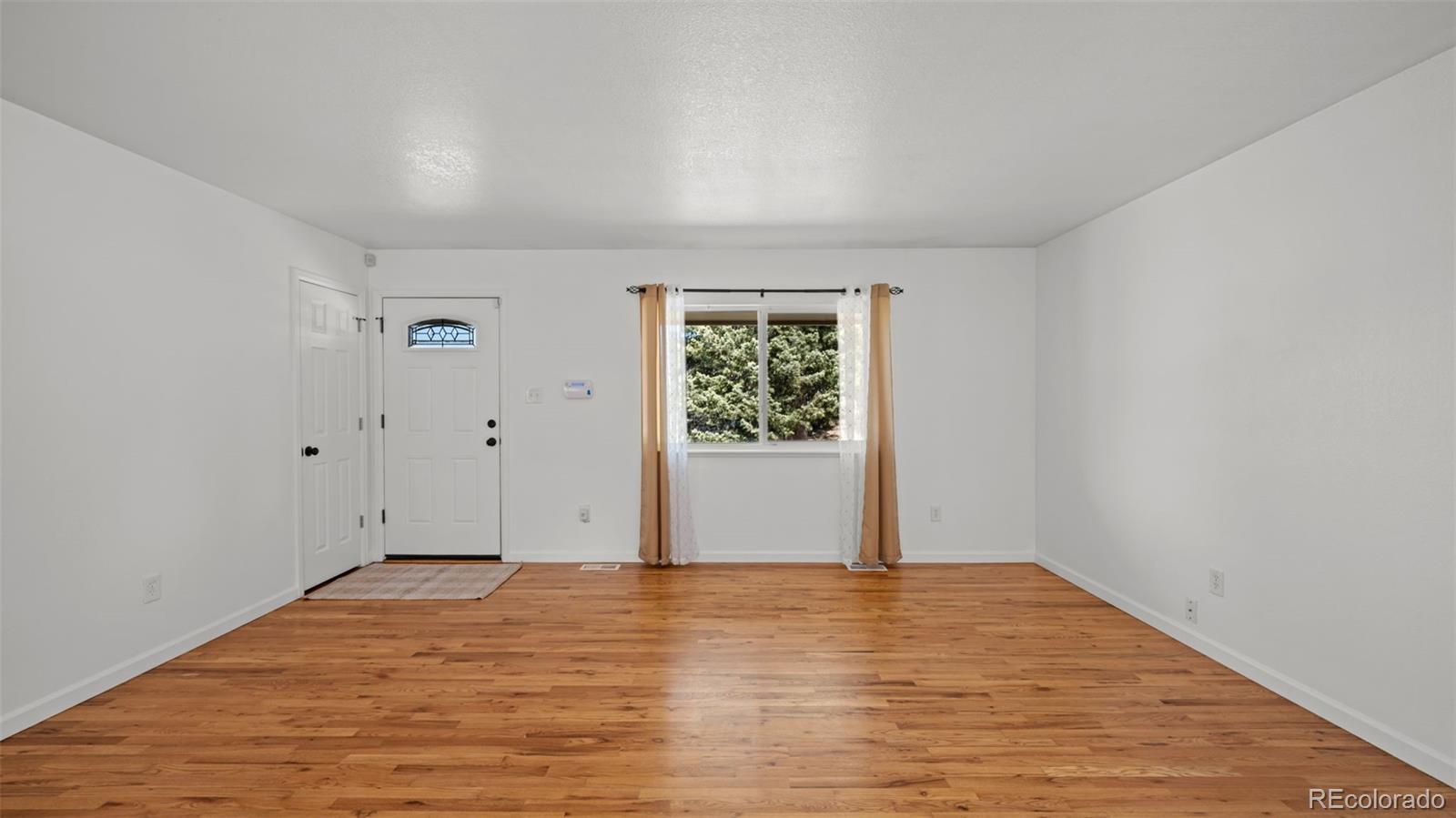 1523 Saratoga Drive Colorado Springs CO 80910