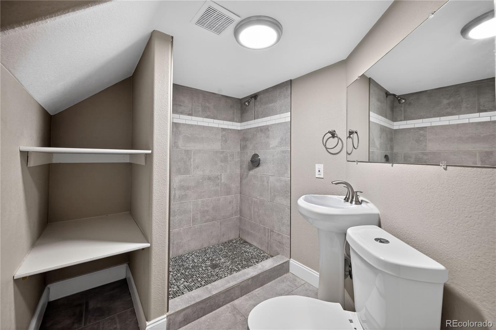 23291 E Orchard Place Aurora CO 80015