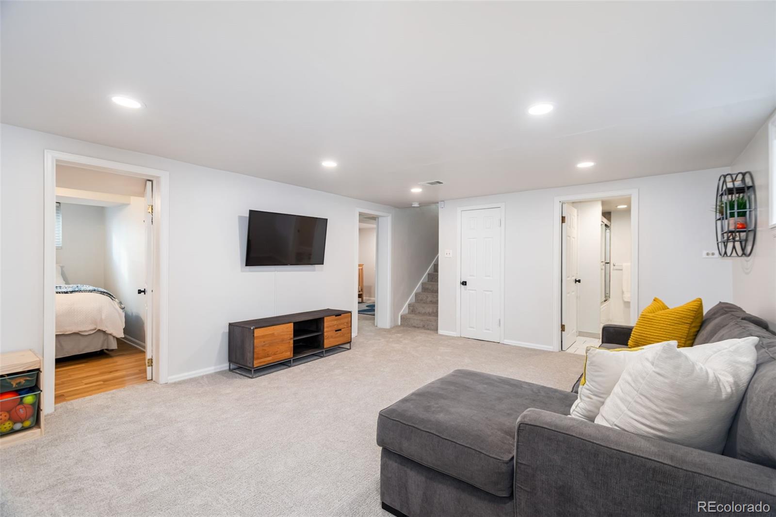 3233 W Scott Place Denver CO 80211