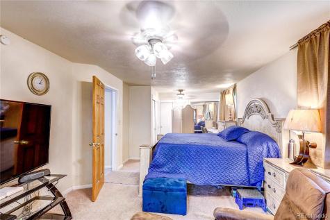 233 Nome Street Aurora CO 80010