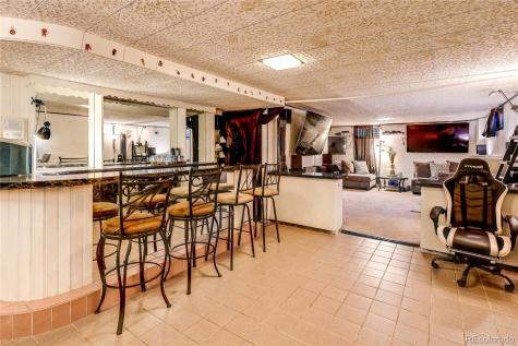 233 Nome Street Aurora CO 80010