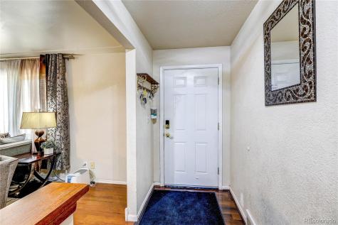 233 Nome Street Aurora CO 80010