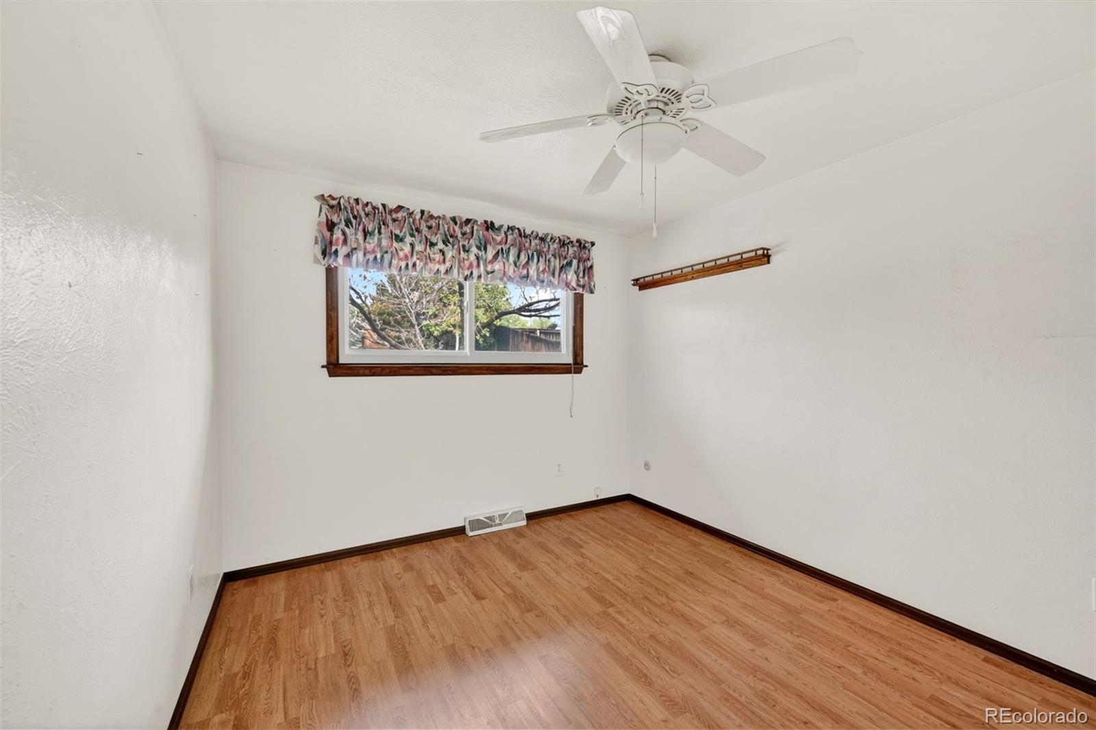 7827 S Newland Street Littleton CO 80128