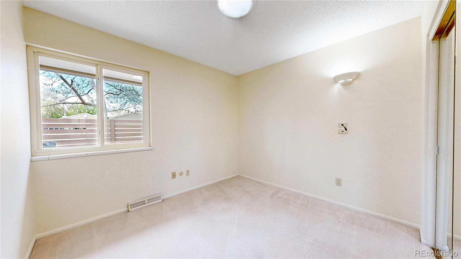 153 S Vance Court Lakewood CO 80226
