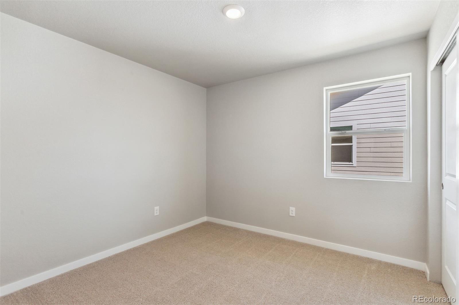 48250 Shetland Drive Bennett CO 80102