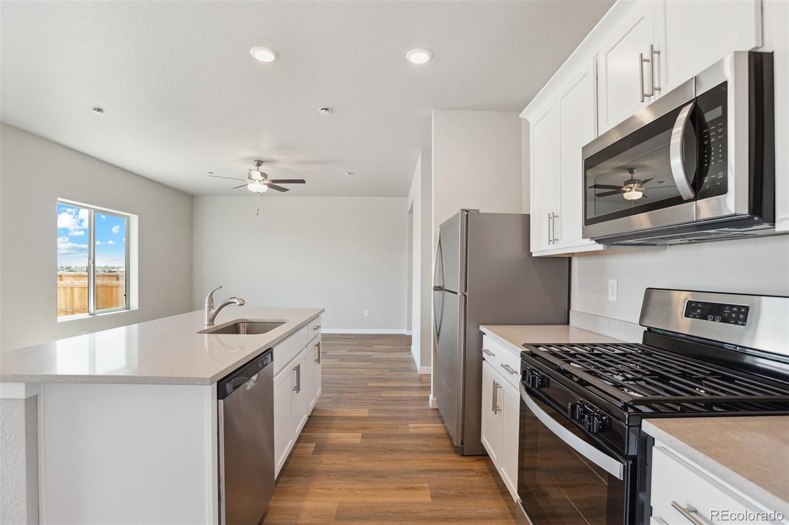48250 Shetland Drive Bennett CO 80102