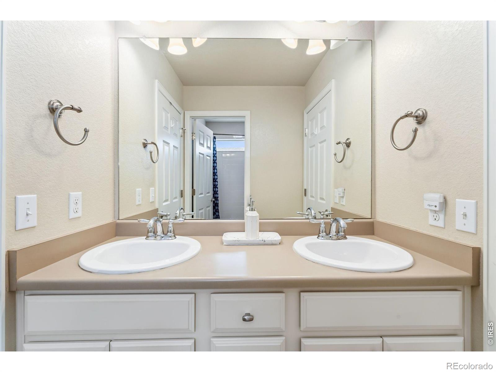1645 Dorothy Circle Longmont CO 80503