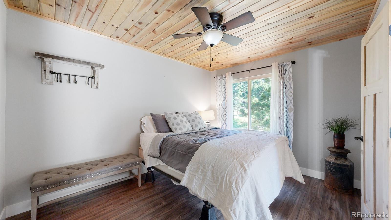 1268 Spring Valley Road Bellvue CO 80512