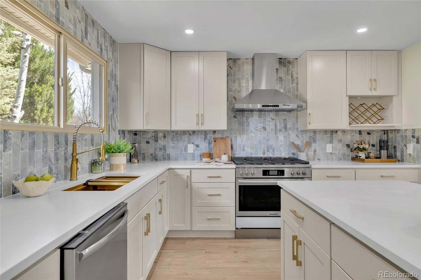 6835 W Polk Avenue Littleton CO 80123