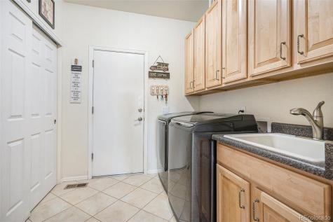 8235 S Shawnee Street Aurora CO 80016