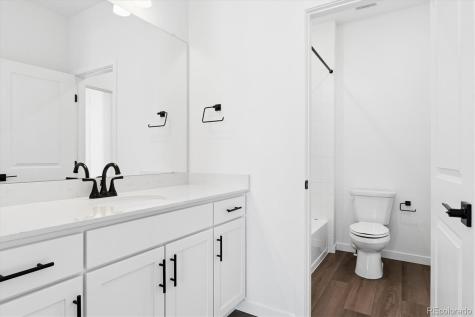 24271 E Ida Place Aurora CO 80016