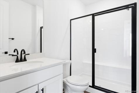 24271 E Ida Place Aurora CO 80016