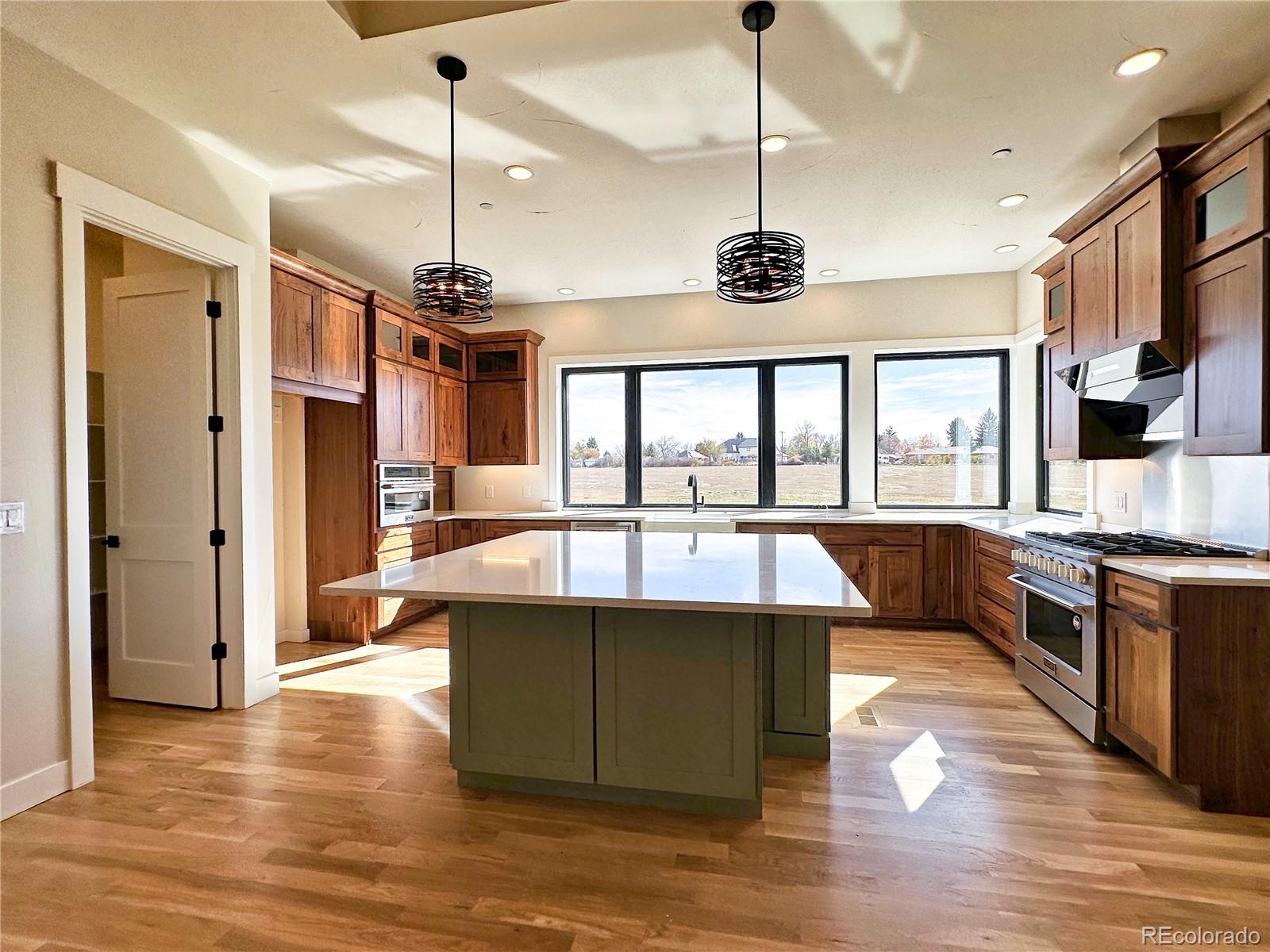 12967 Woodridge Drive Longmont CO 80504