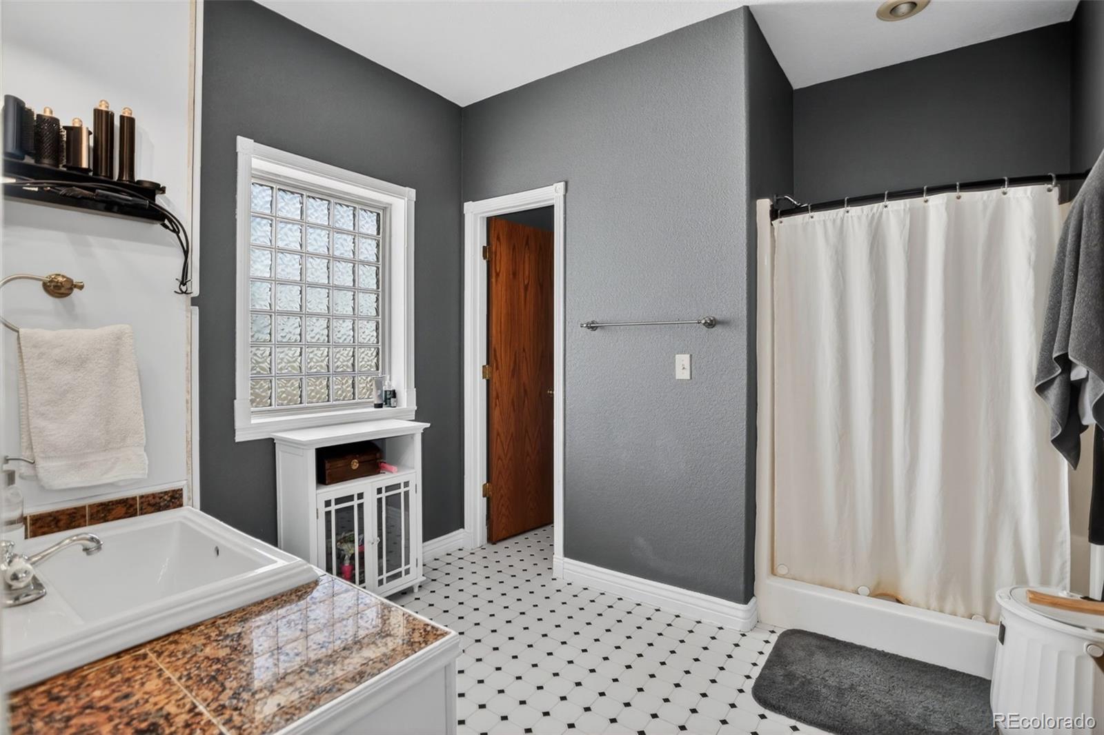 59956 E Commanche Way Strasburg CO 80136