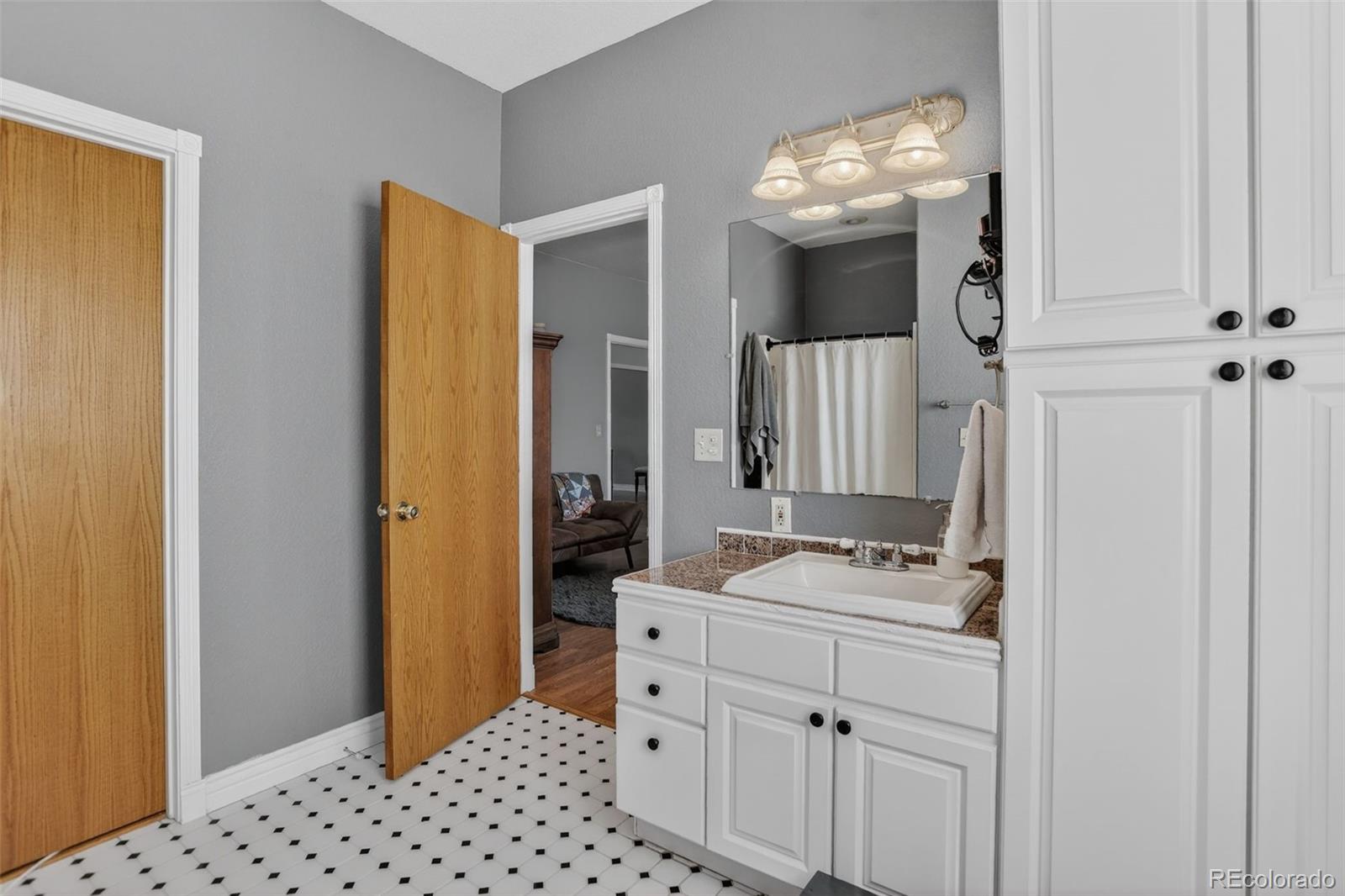 59956 E Commanche Way Strasburg CO 80136
