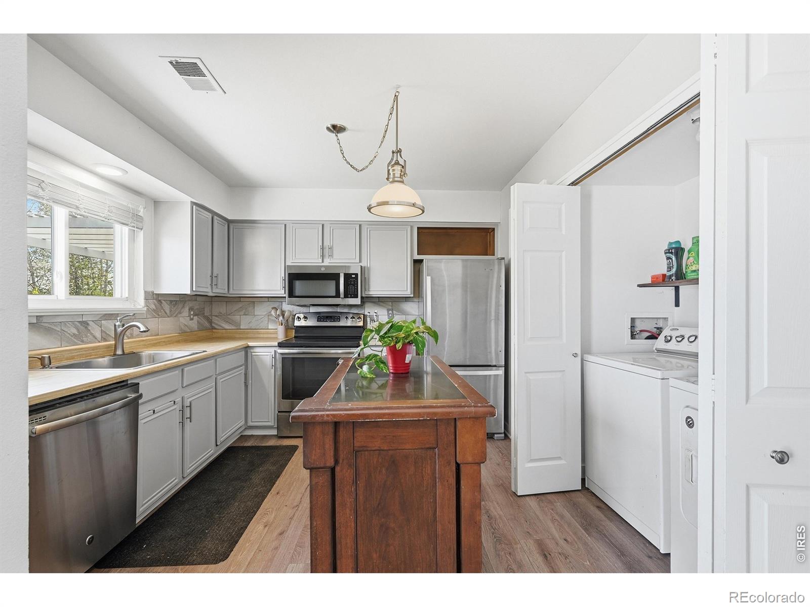 539 Cora Place Loveland CO 80537